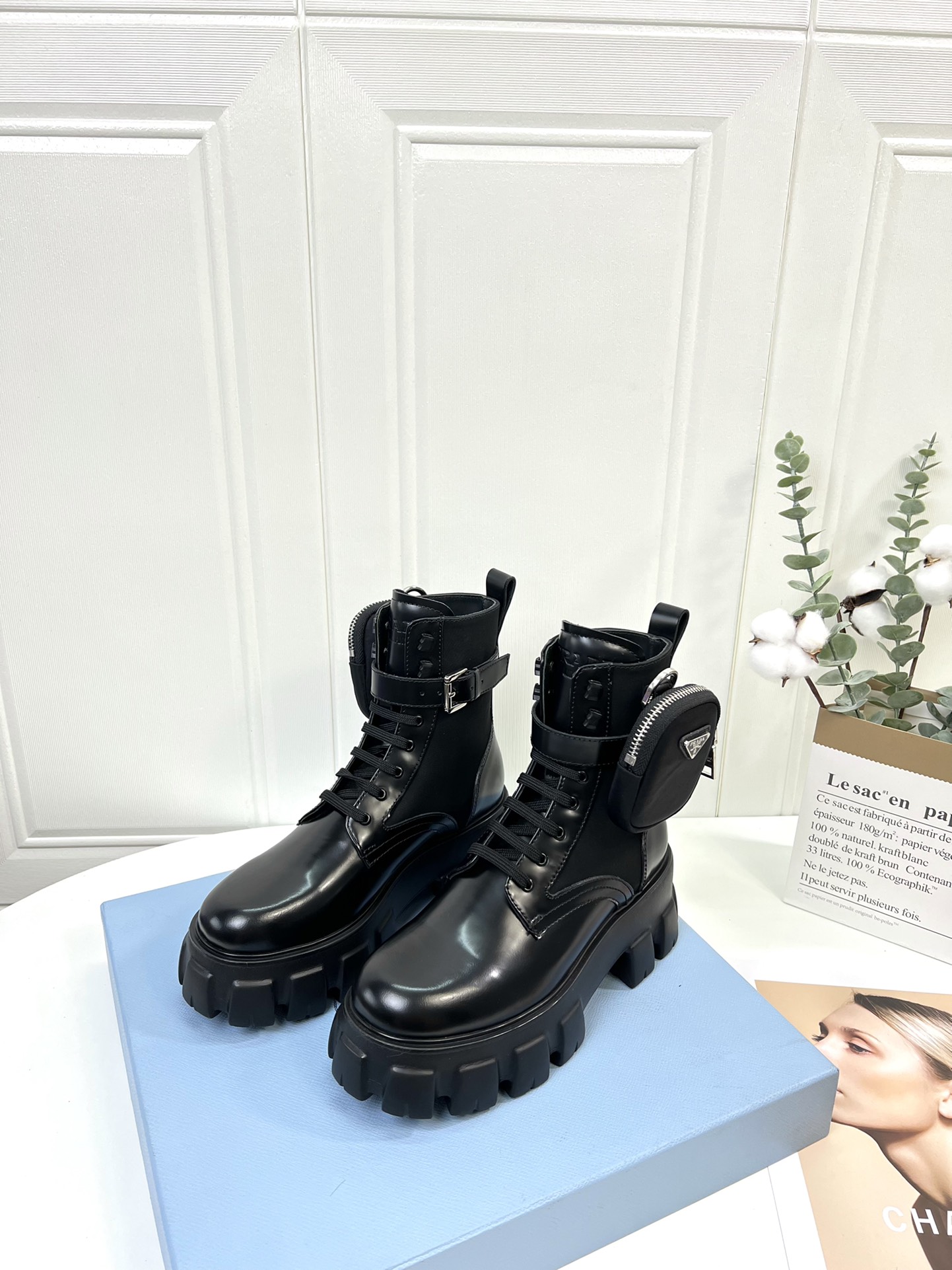 Women's high heels